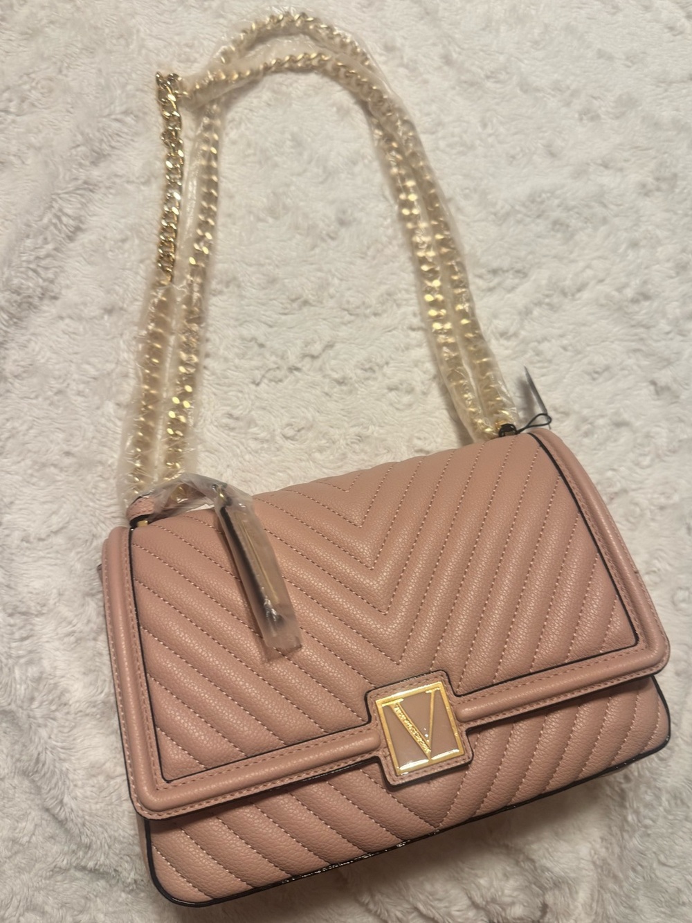 NWT Victoria Secret quilted Chevron Crossbody Bag in Blush Pink
